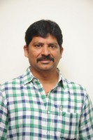 Mirchi Lanti Kurradu Movie Pressmeet